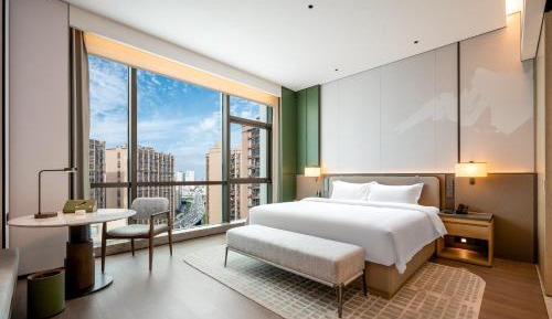 Deluxe Double Room with Bath