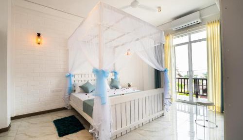 King Suite with Ocean View