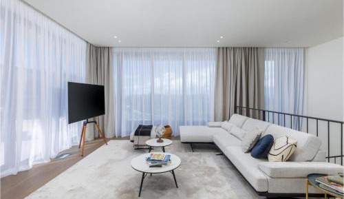 Four-Bedroom Vacation Home