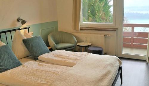 Double Room with Lake View
