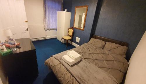 Double Room with Shared Bathroom