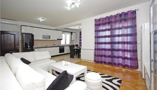 Six-Bedroom Holiday Home