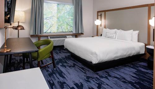 King Room - Hearing Accessible