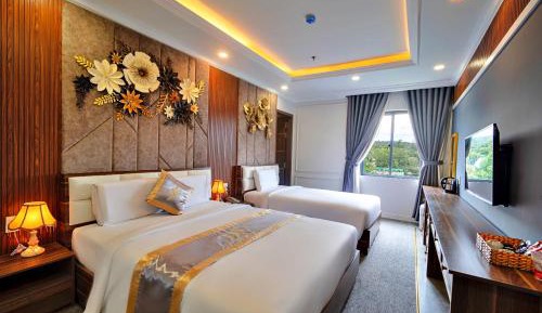 Deluxe Family Room