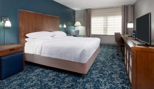 Standard King Room