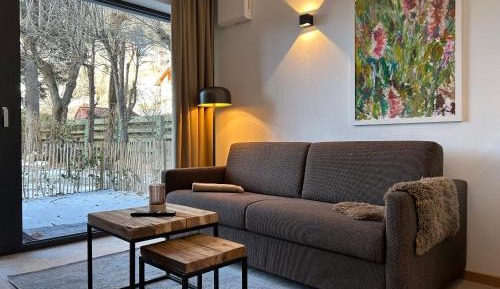 One-Bedroom Apartment with Terrace