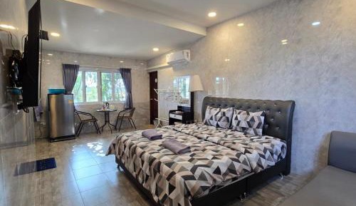 Double Room with Mountain View