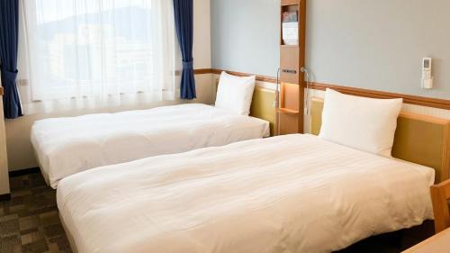 Twin Room - Non-Smoking