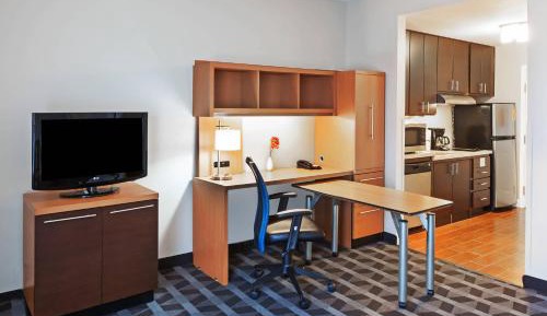One-Bedroom Suite