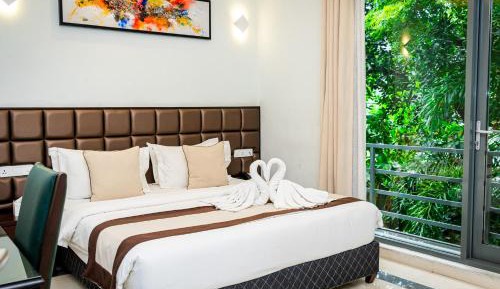 Deluxe Double Room with Balcony