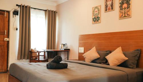 Deluxe Double Room with Balcony