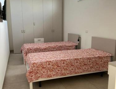 Twin Room with Private Bathroom