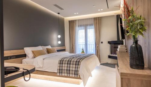 King Room with Balcony