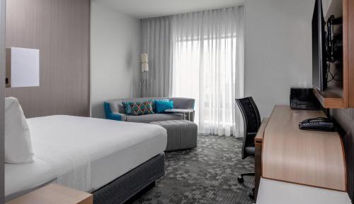 Guest Room, 1 King
