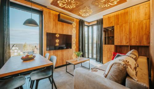 One-Bedroom Apartment with Balcony