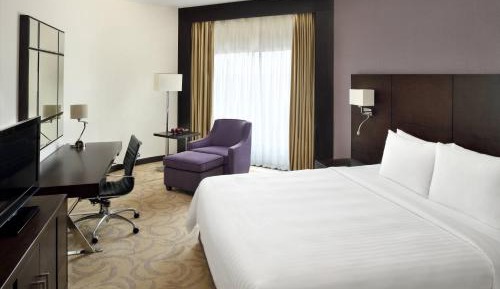 Guest Room, 1 King