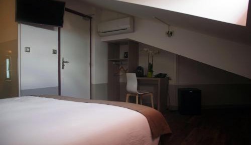 Small Double Room
