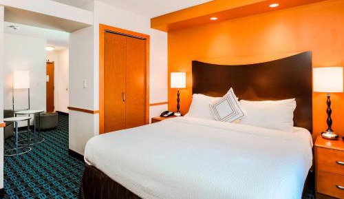 King Studio with Sofa Bed