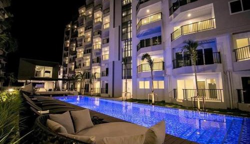 Two-Bedroom Apartment with Ocean View