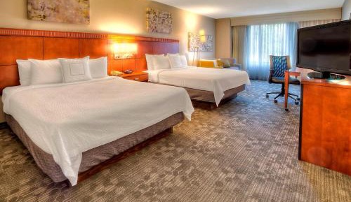 Queen Room with Sofa Bed