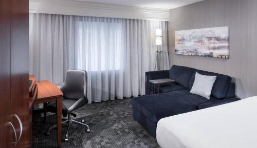King Room with Sofa Bed
