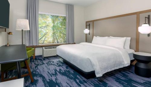 Guest Room, 1 King