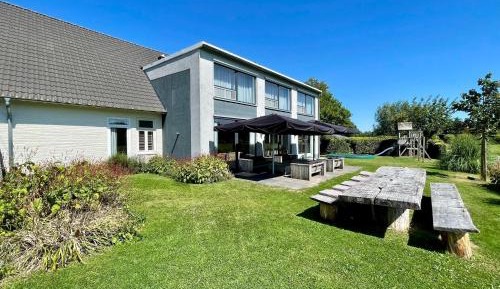 Twelve-Bedroom Holiday Home
