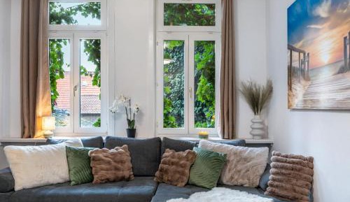 Superior One-Bedroom Apartment