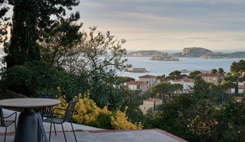 Villa with Sea View
