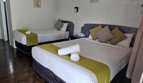 Deluxe Double or Twin Room