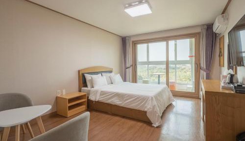 Double Room 3