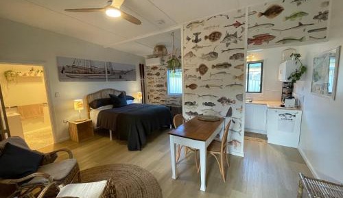 One-Bedroom Bungalow