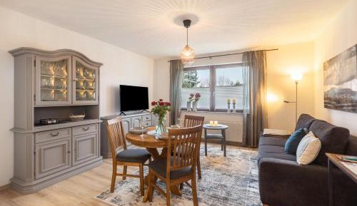 Superior One-Bedroom Apartment