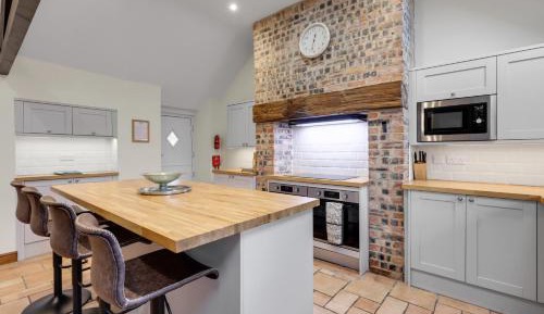 Four-Bedroom Holiday Home