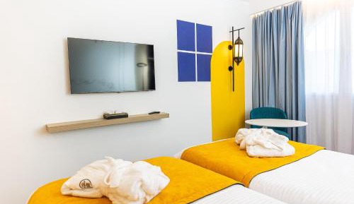 Executive Room