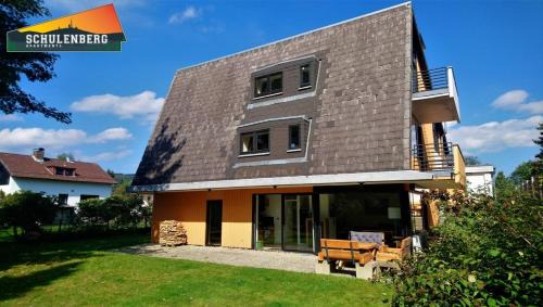 One-Bedroom Apartment with Garden