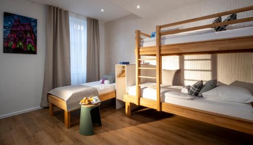 Triple Room with Private Bathroom