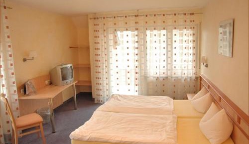 Big Twin Room