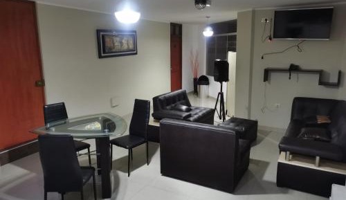 Three-Bedroom Deluxe Apartment