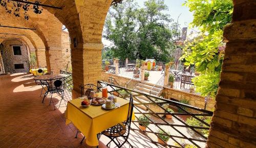 Standard Triple Studio