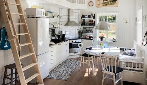 Two-Bedroom Holiday Home