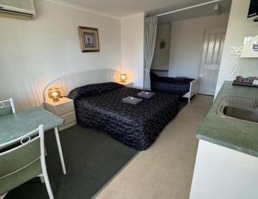 Large Twin Room