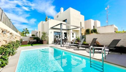 Villa with Private Pool