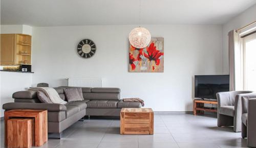 Five-Bedroom Holiday Home