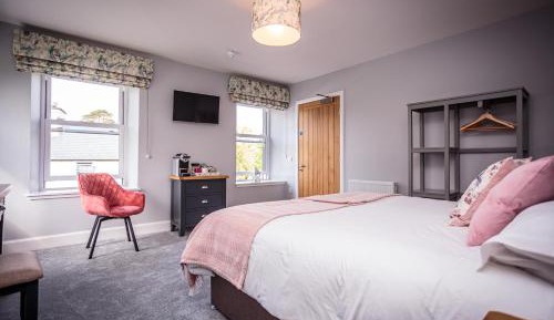 Deluxe Double or Twin Room with Garden View