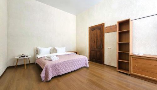 Studio Apartment with One Double Bed