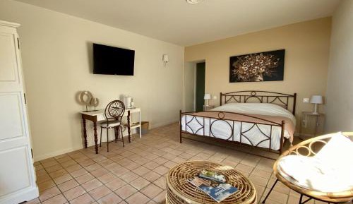 King Room with Garden View