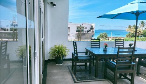 Deluxe Double Room with Balcony and Sea View