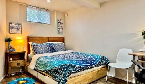 Queen Room with Shared Bathroom