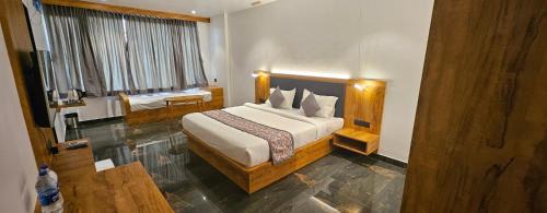 Superior Queen Room